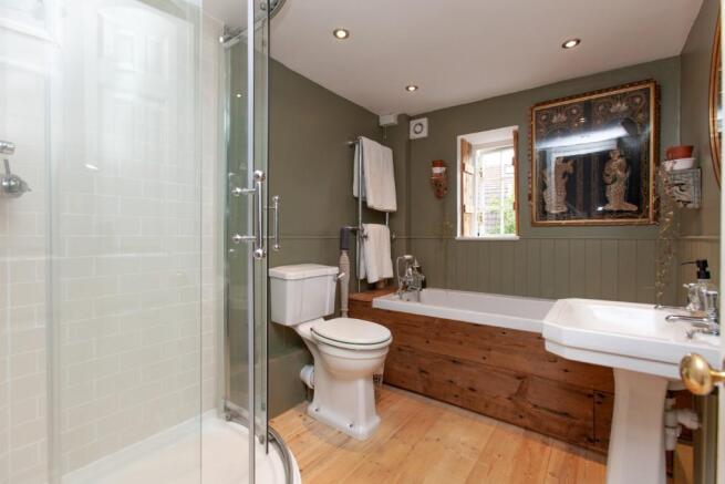 Family bathroom