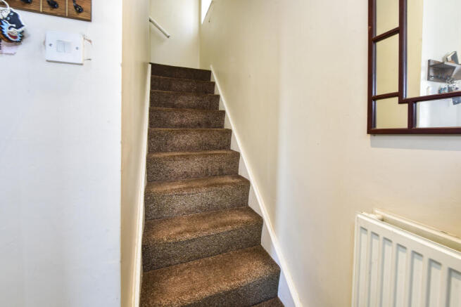 3 bed Semi-Detached for sale Image 8