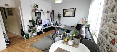 Myddleton Road, Bowes Park, N22