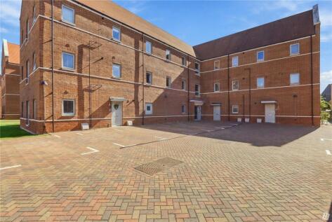 Henry Shuttlewood Drive, Beaulieu Park, Chelmsford, Essex, CM1