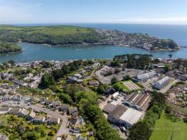 8, Saffron Close, Fowey PL23 1EU