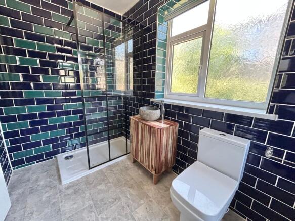 3 bed Semi-Detached for sale Image 12