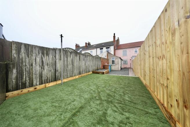 2 bed Terraced for sale Image 12