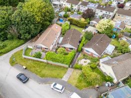 82, Linkside Drive, Southgate, Swansea SA3 2BS