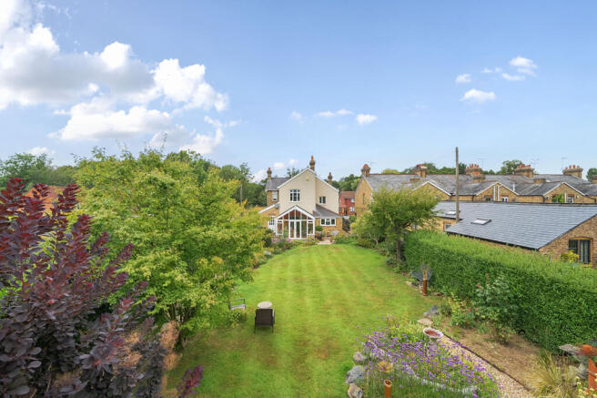 Rear Exterior / Garden