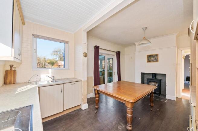 2 bed Detached for sale Image 5