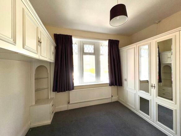 3 bed Semi-Detached Bungalow for sale Image 11