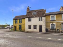 68, Marshfield Road, Chippenham SN15 1JS