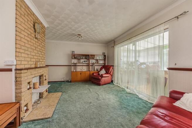 house-antrobus-close-cheam-sutton-107.jpg