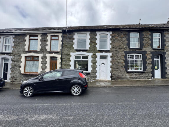3-bed terraced on Park Road, Treorchy, £135,000
