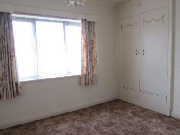 BEDROOM 1 FRONT