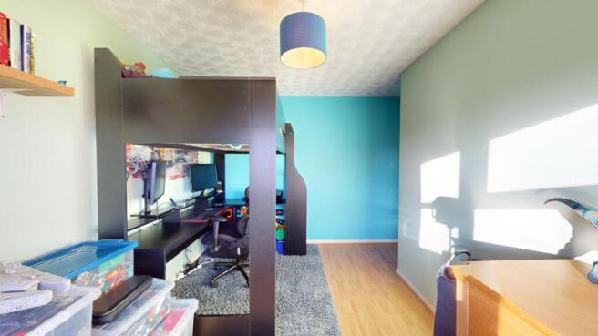 Photo 12