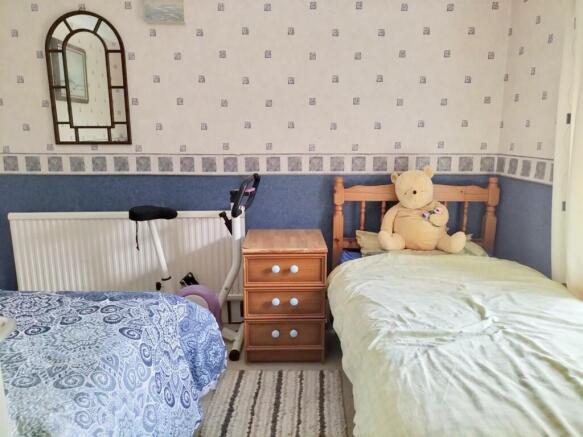 Second bedroom