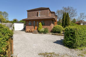 Jocelyn, Bolton Road, Chorley PR6 9HS