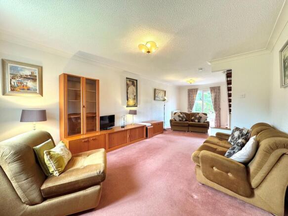 27, Station Drive, Prestwick, KA9 photo 3