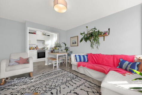 Pickering Close, London E9