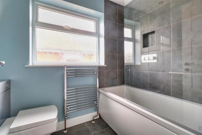 HOUSE BATHROOM