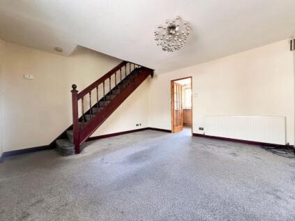 Morland Close, Dewsbury, WF13