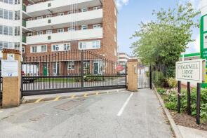 5, Chalkwell Lodge, London Road, Westcliff-on-sea SS0 9HT