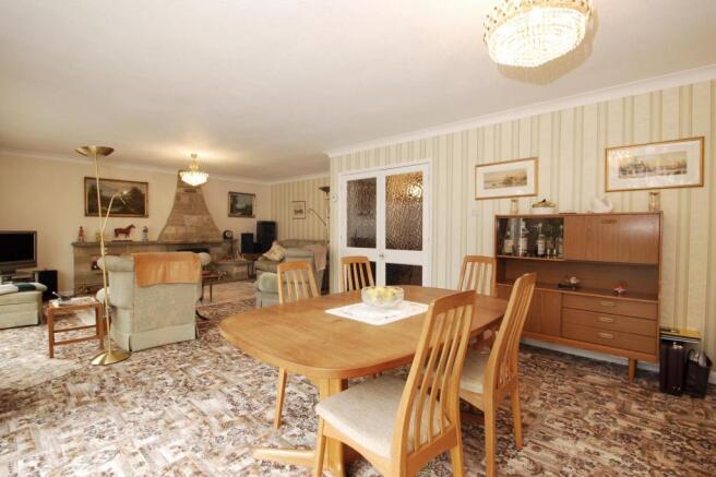 Lounge/Diner