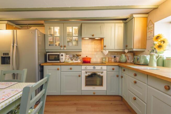 Rose Cottage, Croesyceiliog-10.jpg