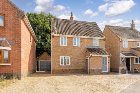 Rosa Close, Spixworth
