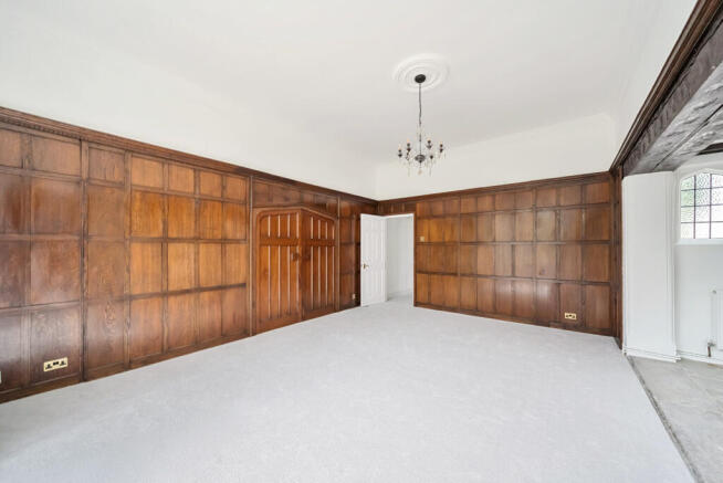 1305730-2-684302f...