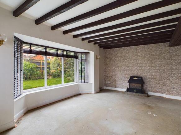 Living/dining room