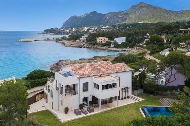 Frontline House for 