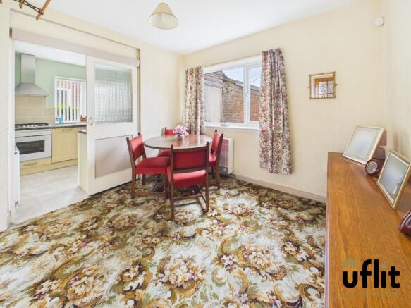 3 bed Semi-Detached for sale Image 8