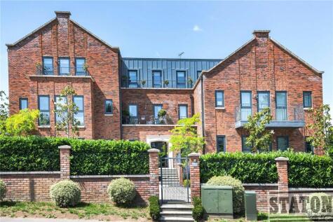 Watford Road, Radlett, Hertfordshire, WD7
