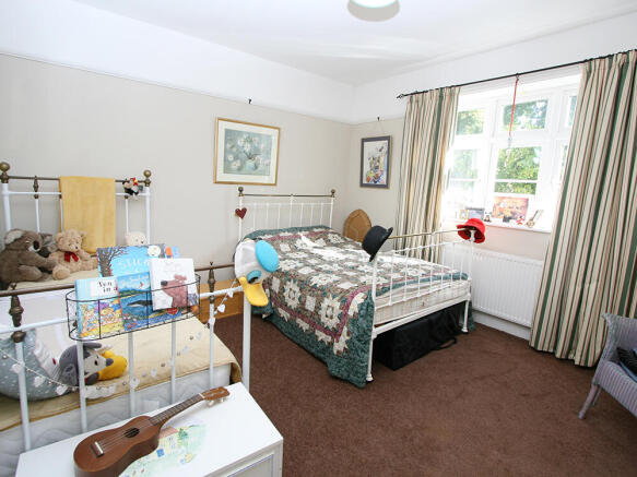 Photo 4