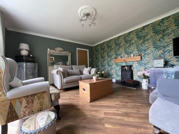 3 bed Detached Bungalow for sale Image 5