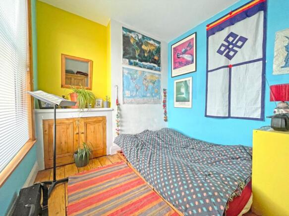 Bed3