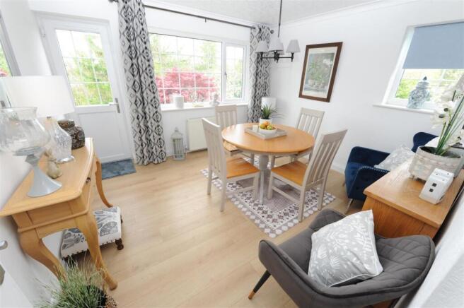 2 bed Detached Bungalow for sale Image 10