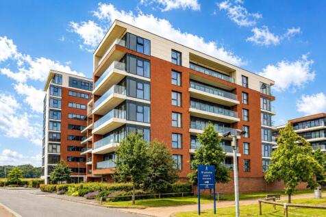 Kingman Way, Newbury, Berkshire, RG14