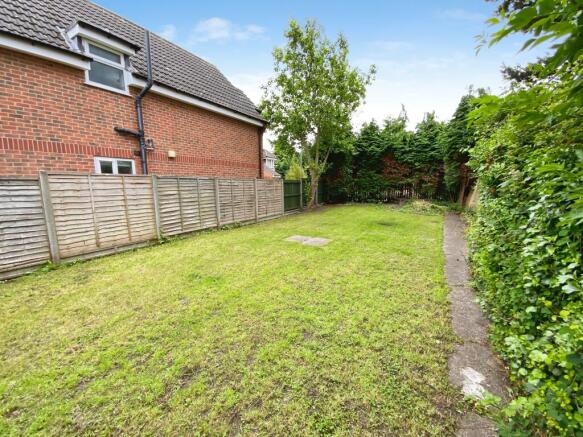 3 bed Semi-Detached for sale Image 11