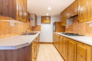 6, Kirkbarrow Lane, Kendal LA9 5DF