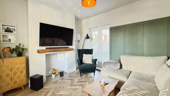 3 bed Semi-Detached for sale Image 8