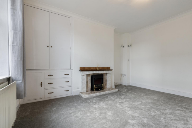 2 bed Terraced for sale Image 5