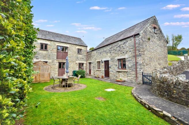 Lower Pencubitt & Little Barn