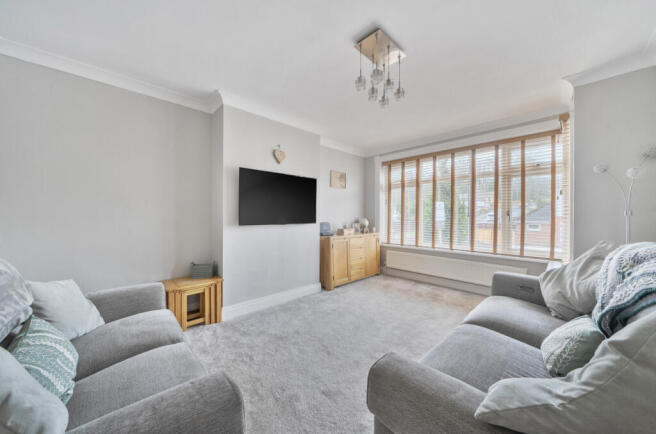 1411386-4-698cc92...