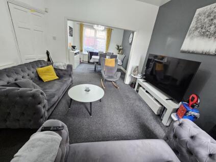 Charlton Road, Manchester, M19