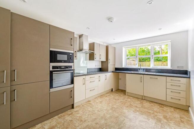 Kitchen / Breakfast Room