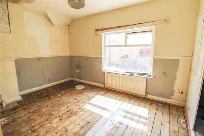 3 bed Terraced for sale Image 4