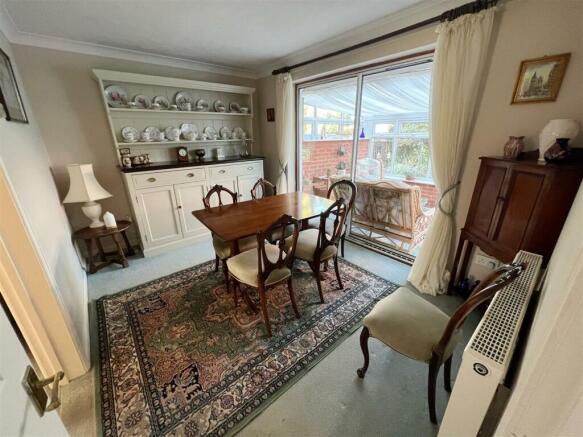 Dining Room.JPG