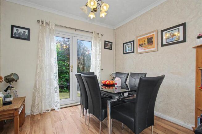 Peaselands, Desborough, Kettering photo 4