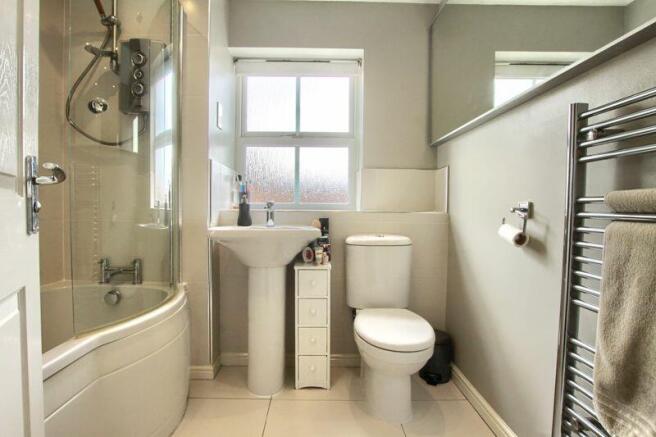 Photo 16