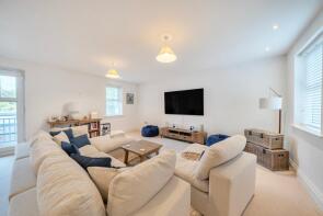 Flat 4, 84 Piermont House, Overbury Avenue, Beckenham BR3 6AE
