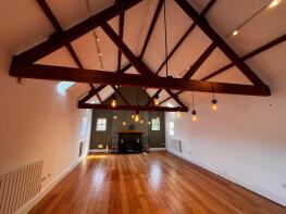 Maypole House, Chesterton, Bridgnorth WV15 5NX